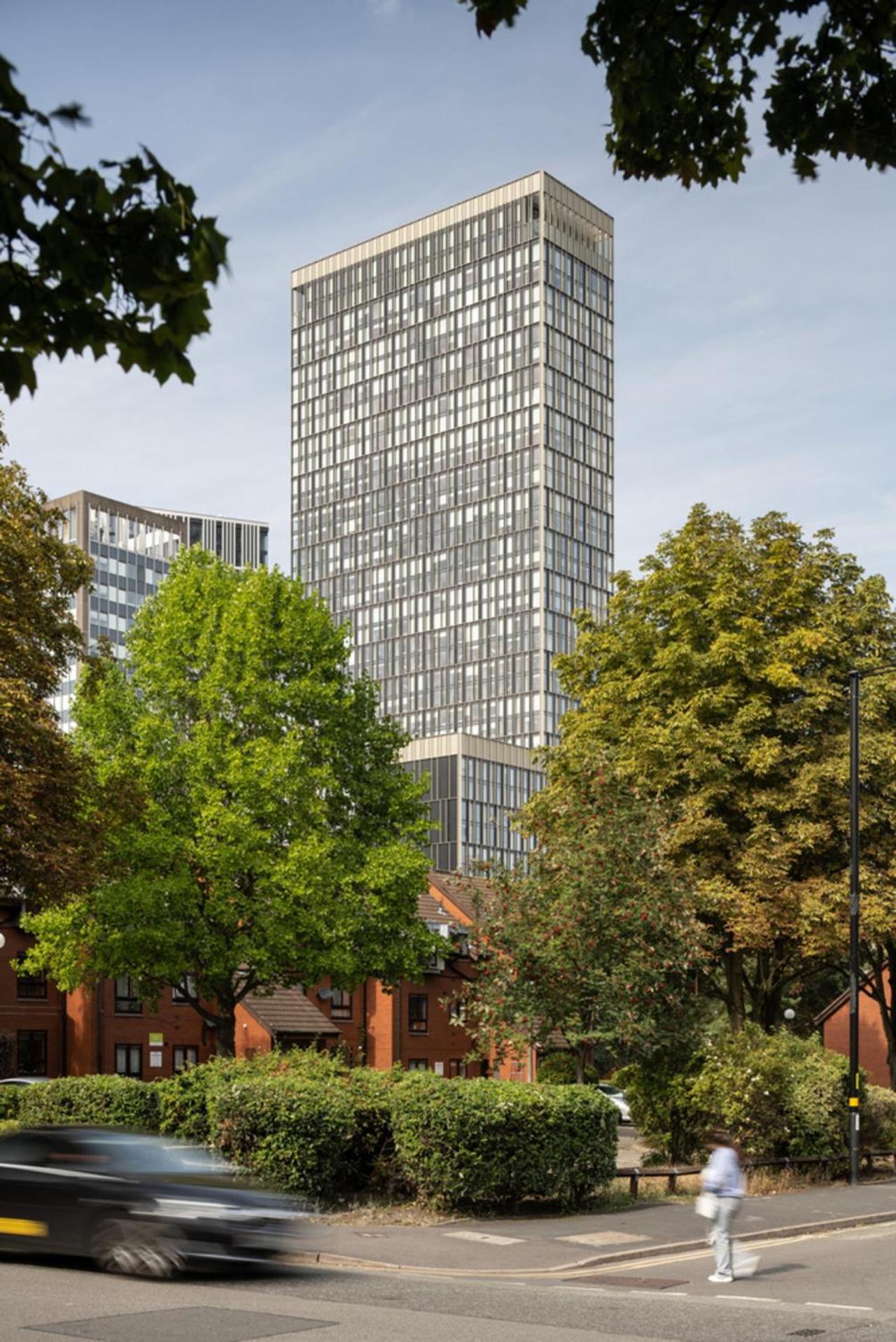 Mercian Luxury Serviced Apartments- Birmingham City Centre - Your Perfect Stay - Gym Rooftop Terrace Cinema Room Екстериор снимка