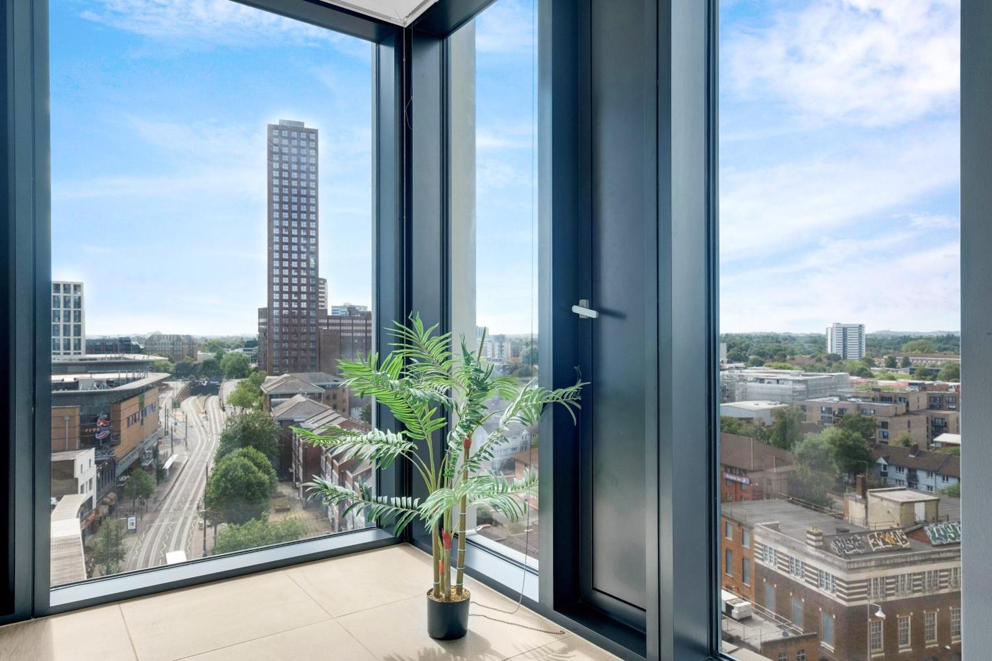 Mercian Luxury Serviced Apartments- Birmingham City Centre - Your Perfect Stay - Gym Rooftop Terrace Cinema Room Екстериор снимка