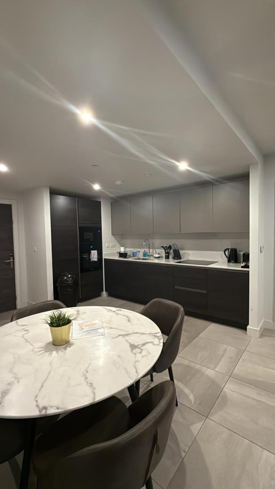Mercian Luxury Serviced Apartments- Birmingham City Centre - Your Perfect Stay - Gym Rooftop Terrace Cinema Room Екстериор снимка